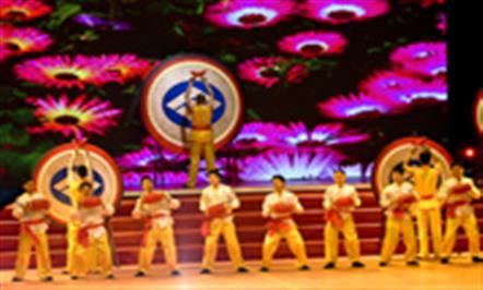 集团15华诞庆典文艺晚会精彩瞬间