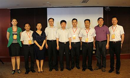 喜迎建党93周年   富临集团隆重召开成都富临集团党委成立大会暨2014年庆“七一”表彰大会